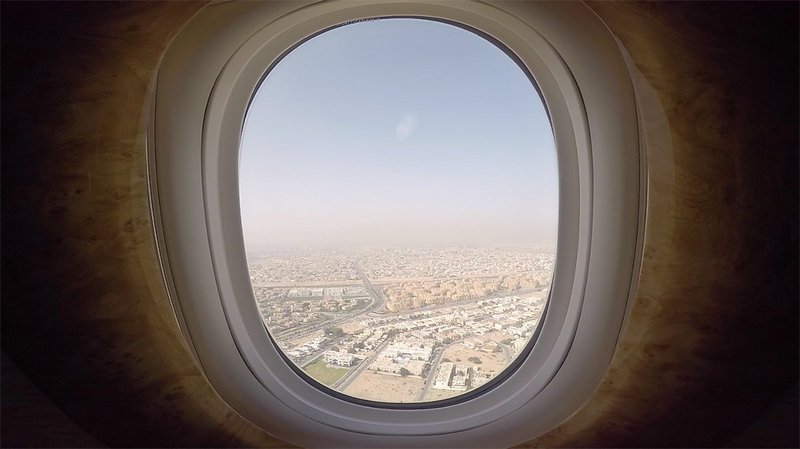The view from Seat 1A as we make the descent into Dubai.