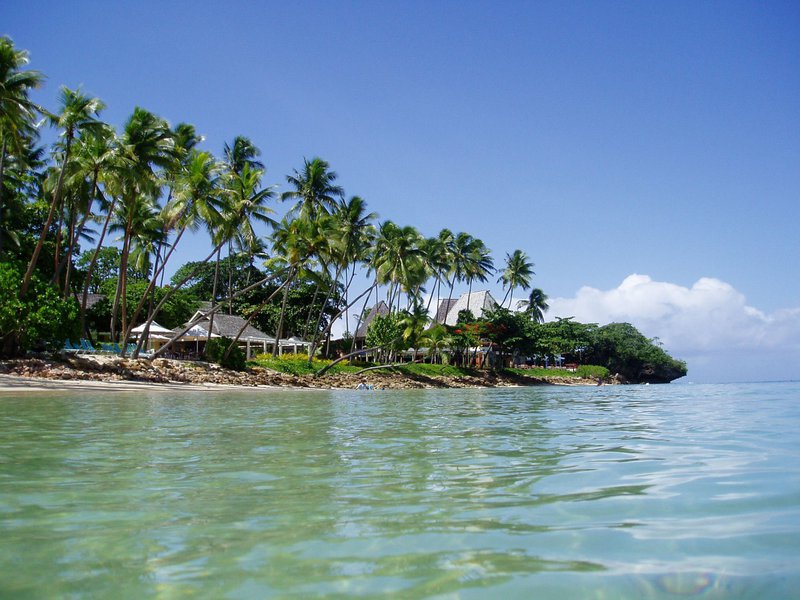 Fiji, a beautiful destination for couples and families alike.