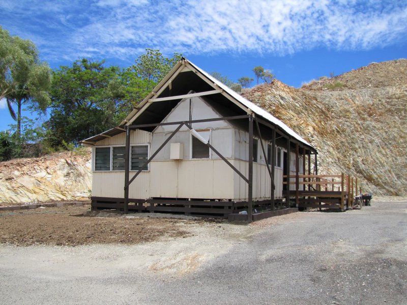 The Mount Isa tent house was a common example of housing for mining workers in the 1930s. (Image: Wikipedia)