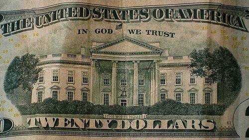 USD $20 banknote featuring the White House. (Image: dno1967)